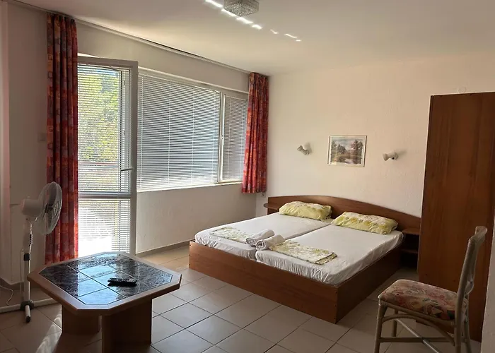 Rose بيت ضيافة بريمورسكو